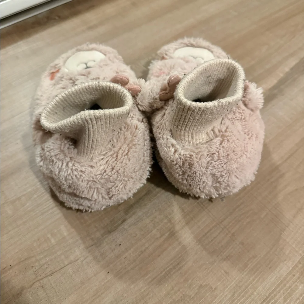 Cat & Jack Toddler Girls' Doe Fawn Bootie Slippers Medium 7/8T